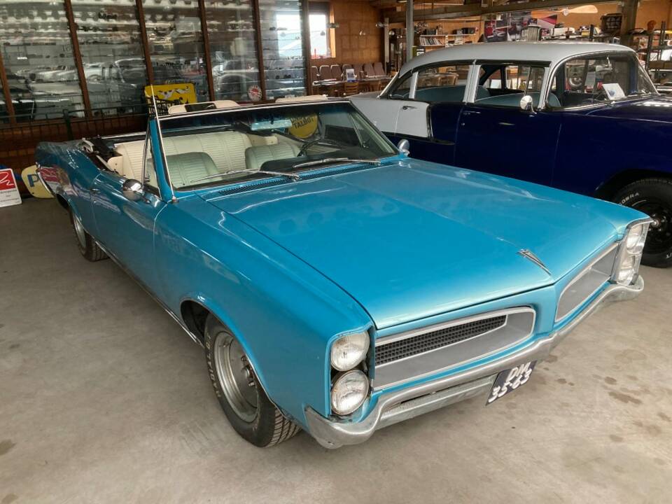 Immagine 21/25 di Pontiac Tempest Le Mans (1966)