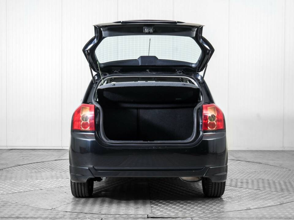 Bild 27/30 von Toyota Corolla 1.6 VVT-i (2005)