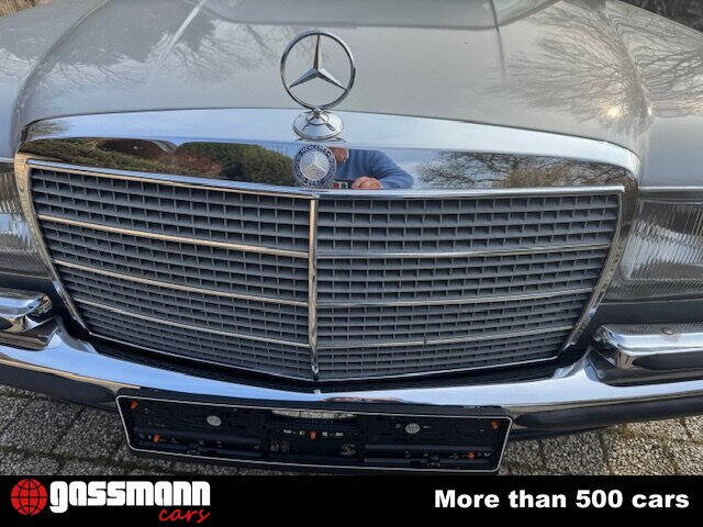 Image 9/15 of Mercedes-Benz 450 SE (1977)
