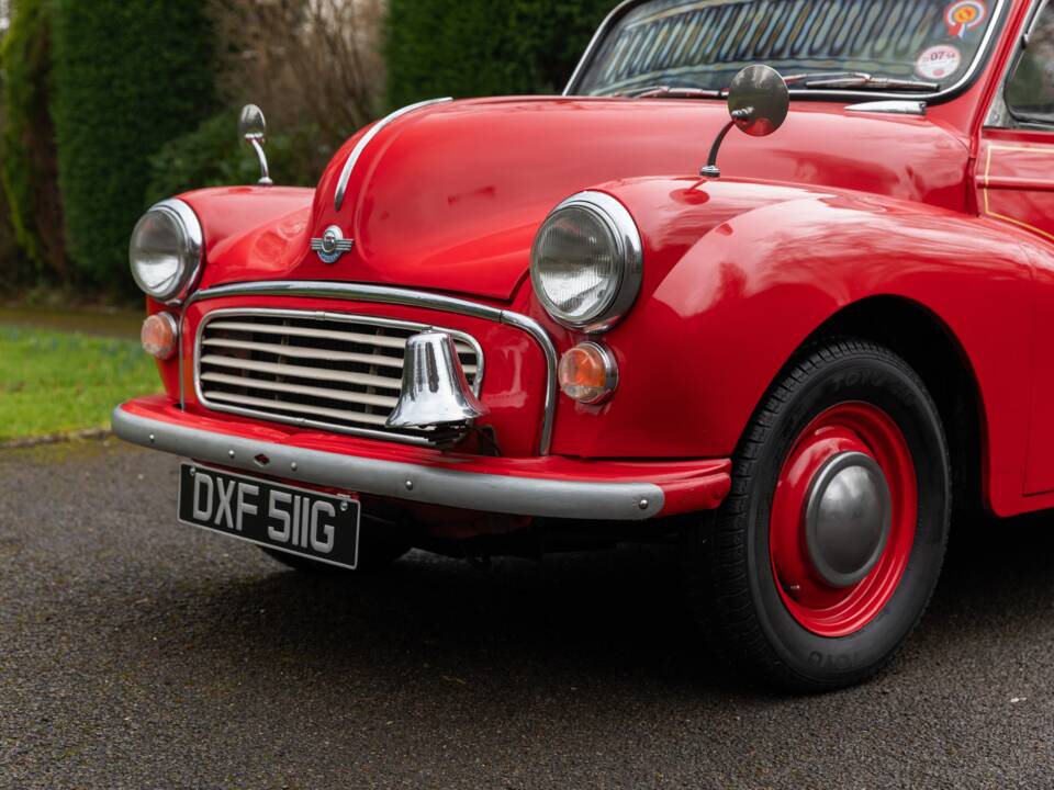 Image 10/50 of Morris Minor 1000 (1969)