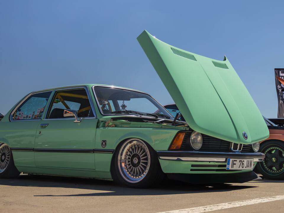 Afbeelding 39/44 van BMW 315 (1983)