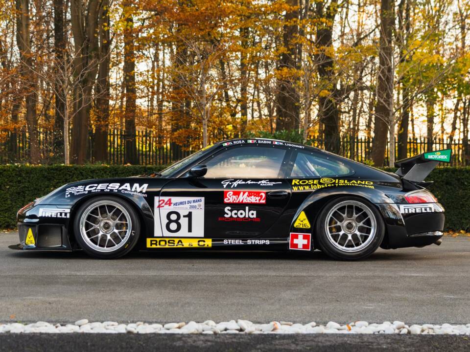 Image 6/14 of Porsche 911 GT2 RSR (2000)