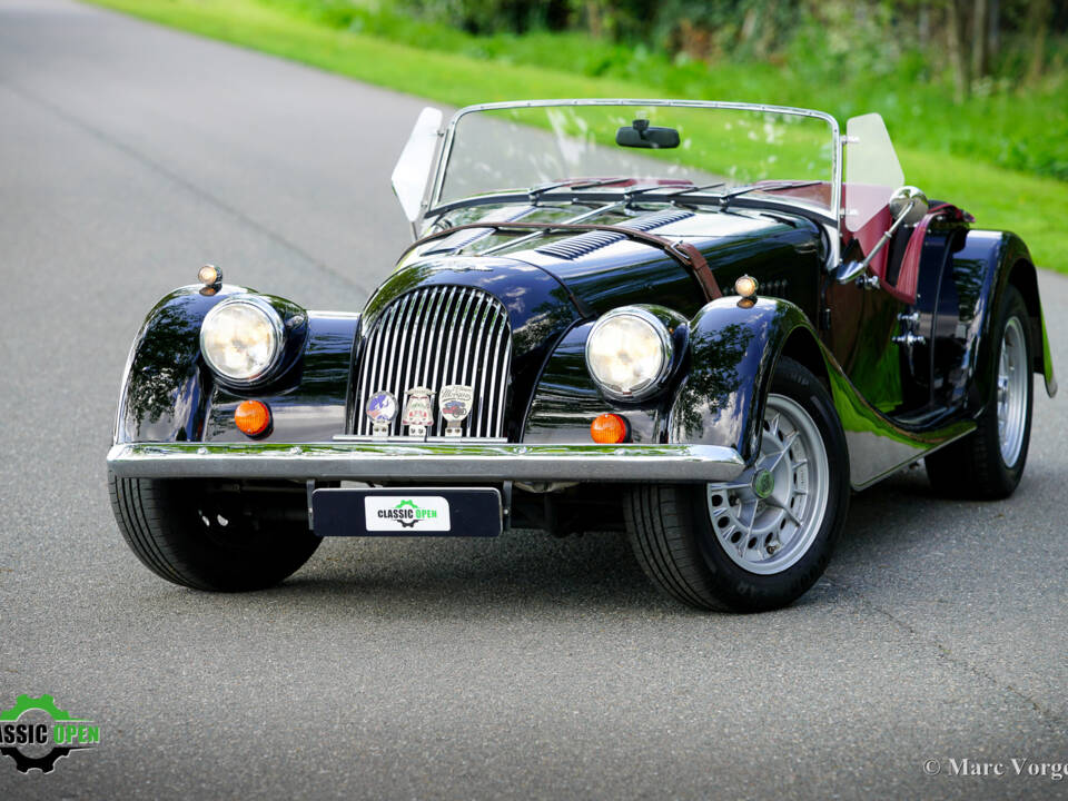 Image 28/54 of Morgan Plus 8 (1992)