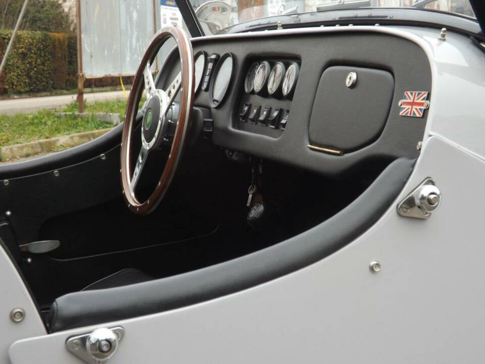 Image 37/50 of Morgan 4/4 1600 (1985)