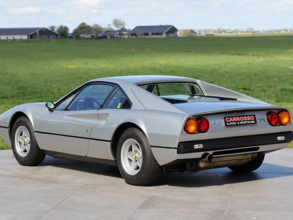 Image 10/50 of Ferrari 308 GTB (1977)