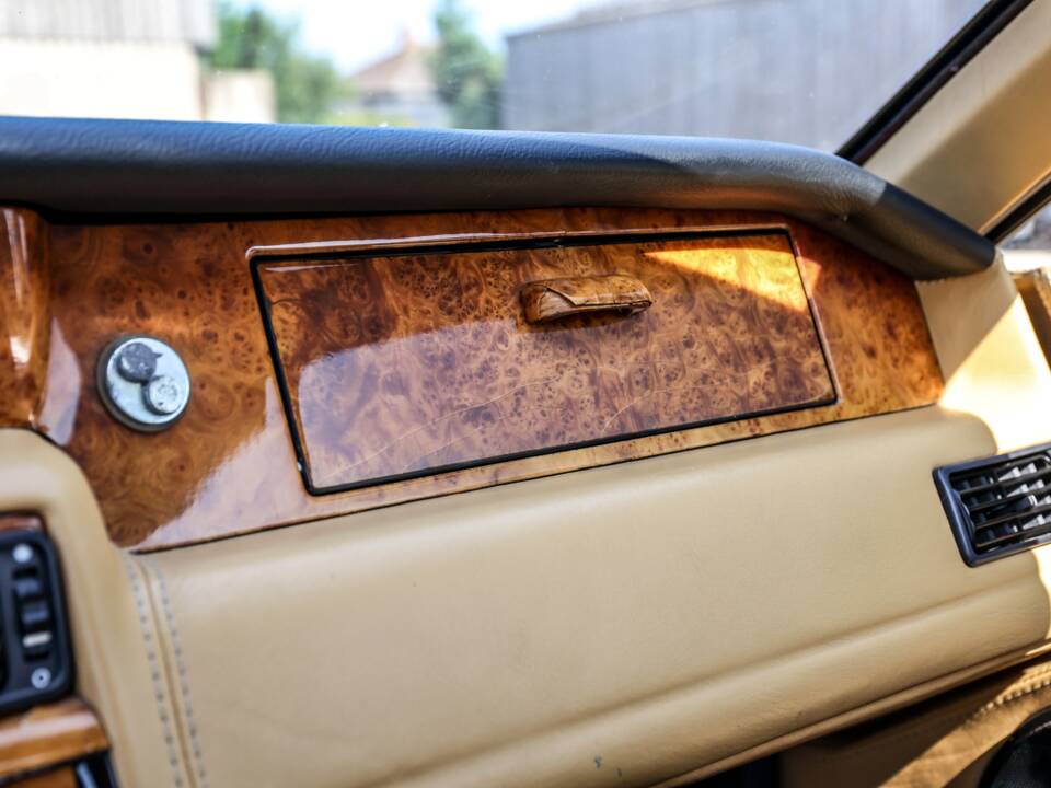 Immagine 17/26 di Venturi 260 2.8 LM (1992)