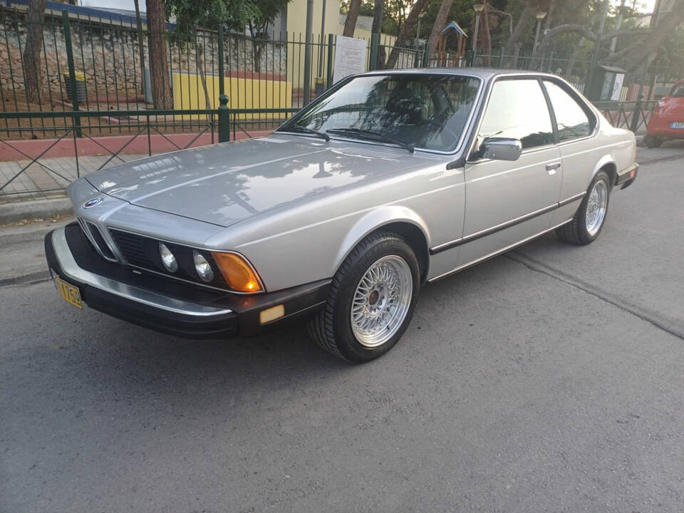 Bild 2/7 von BMW 633 CSi (1984)