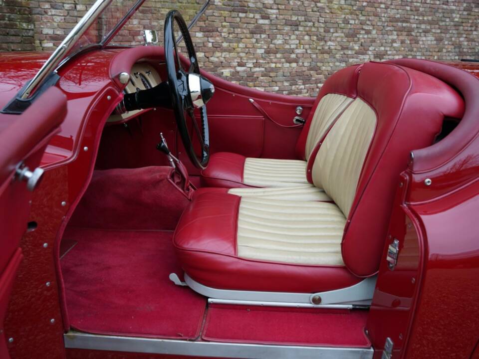 Bild 13/50 von Jaguar XK 120 OTS (Alu) (1949)