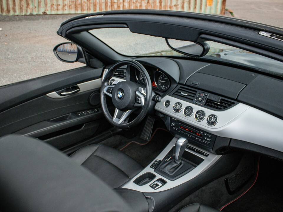 Image 13/14 of BMW Z4 sDrive23i (2011)
