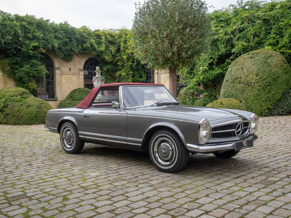 Bild 2/28 von Mercedes-Benz 230 SL (1965)