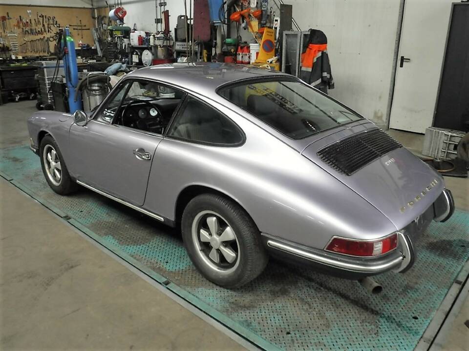 Immagine 29/45 di Porsche 912 (1968)