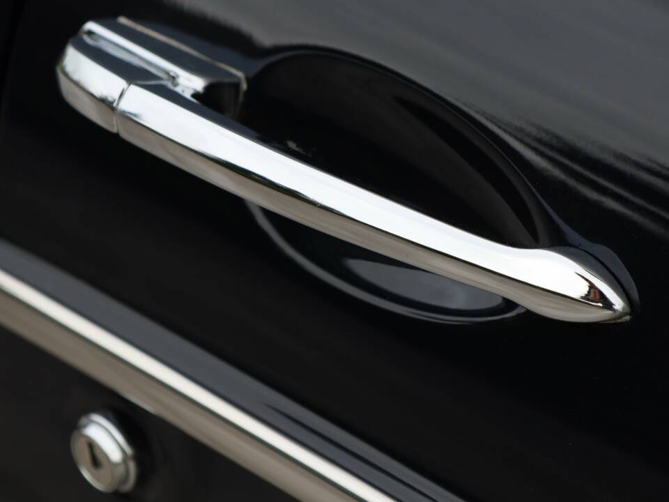 Afbeelding 37/50 van MG MGB (1973)