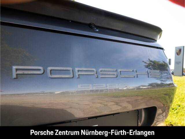 Image 40/46 of Porsche 928 S (1985)