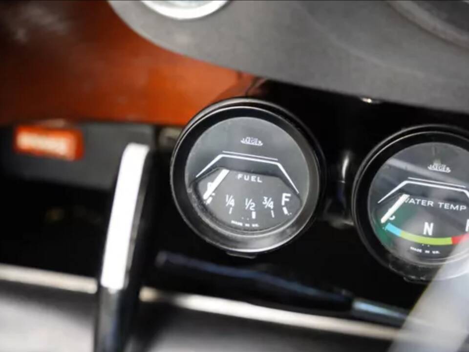 Image 30/37 of Rover 3.5 Litre Coupe (1970)