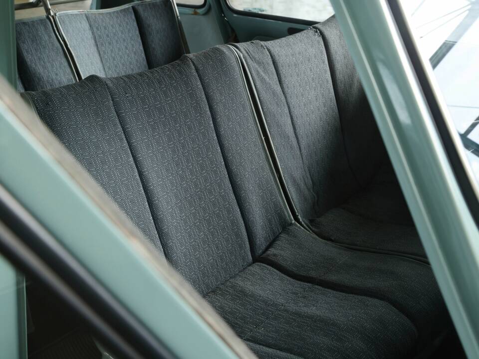 Bild 30/50 von Renault R 4 (1963)