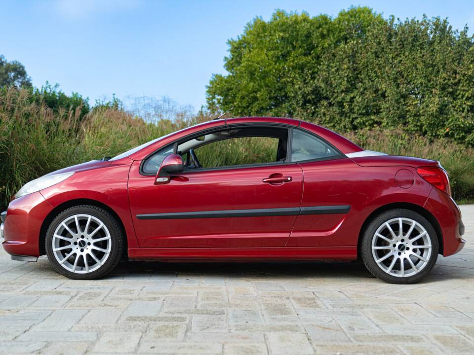 Image 6/50 of Peugeot 207 CC 1.6 VTi (2008)