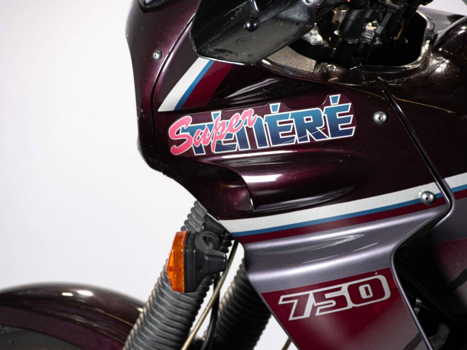 Image 20/50 of Yamaha XTZ 750 SuperTéneré (1990)
