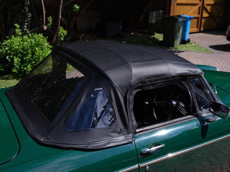 Bild 11/50 von MG MGB (1964)