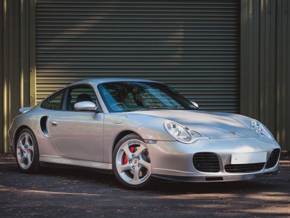 Obraz 1/38 pojazdu Porsche 911 Turbo (2001)