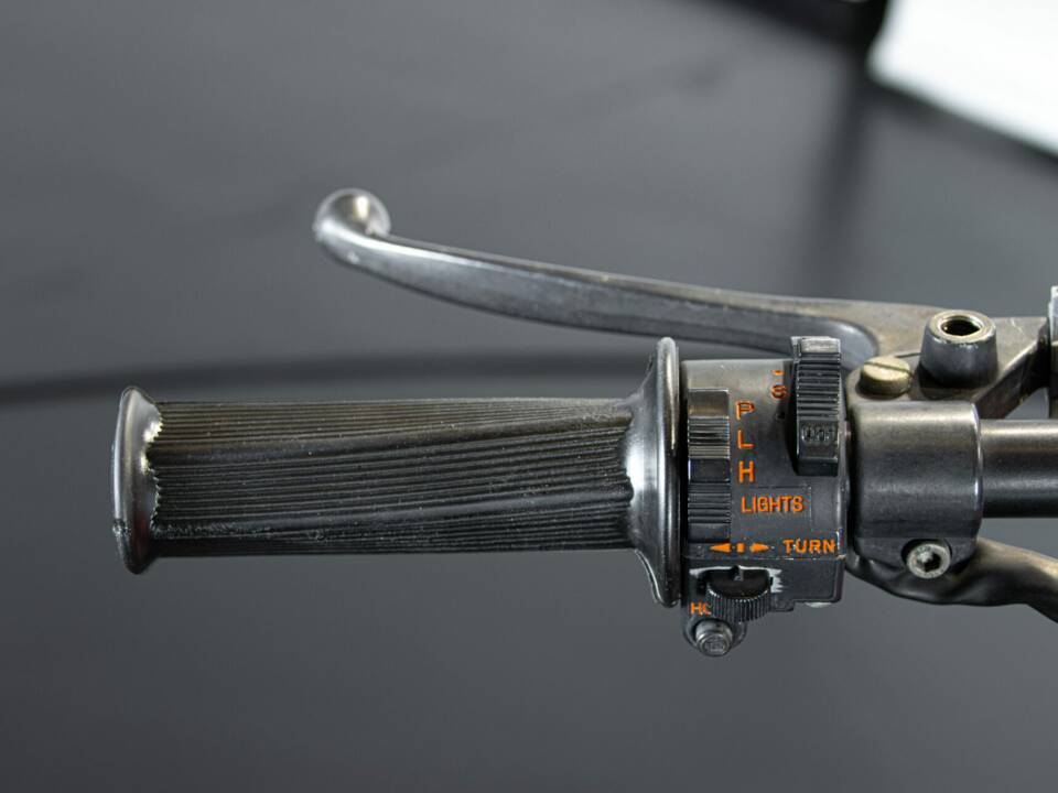 Bild 47/50 von Cagiva SX 350 (1980)