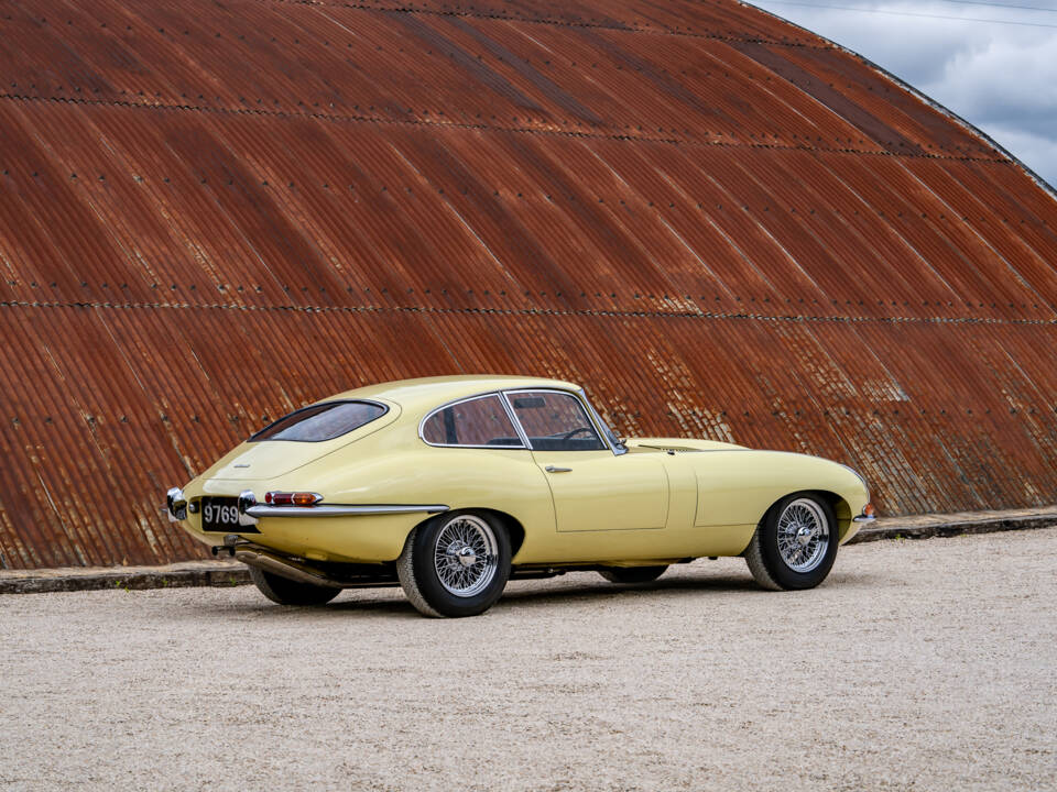Image 10/38 of Jaguar Type E 3.8 (1963)