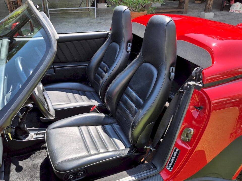 Bild 30/72 von Porsche 911 Speedster 3.2 (1989)