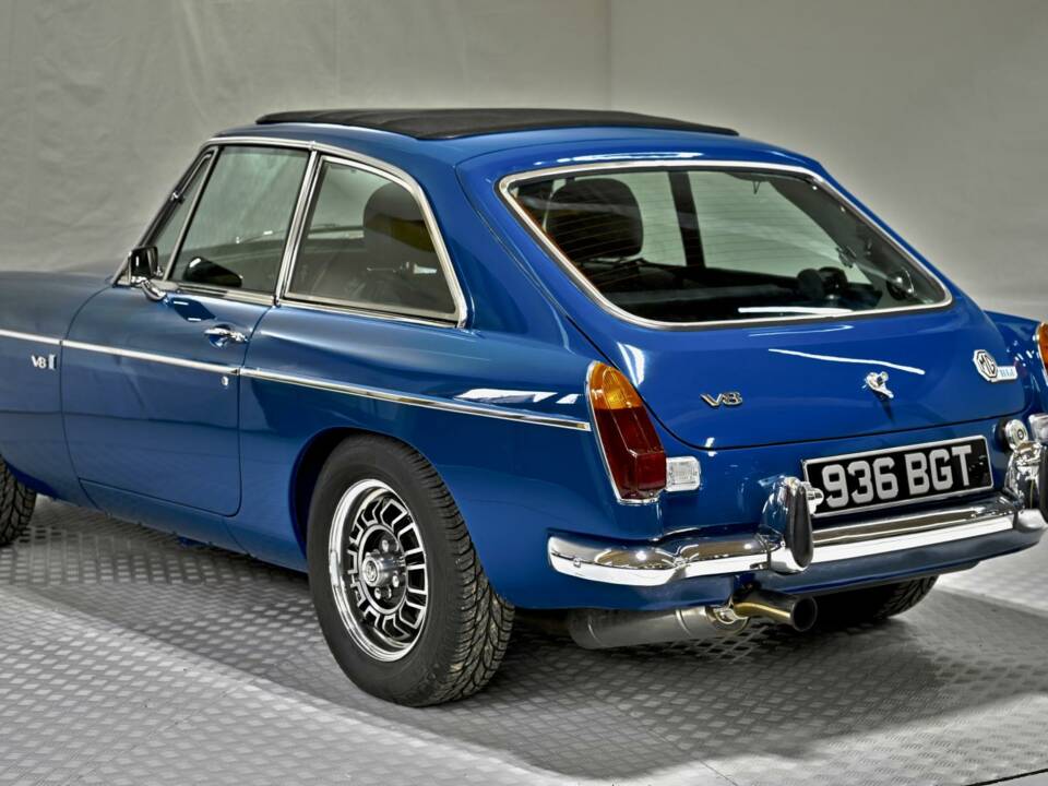 Afbeelding 8/50 van MG MGB GT V8 (1974)