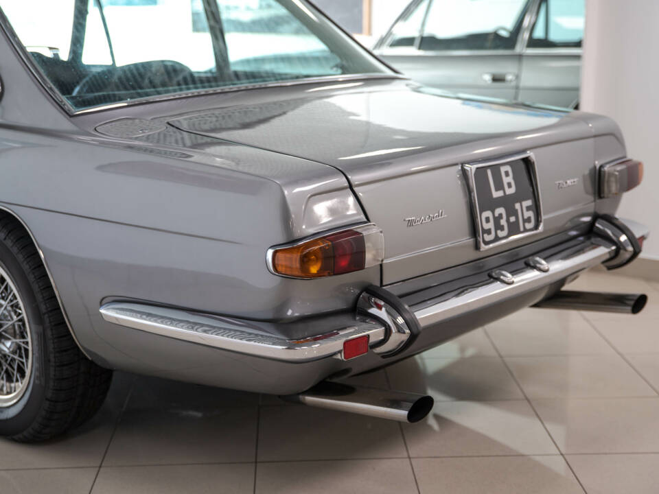 Image 6/40 of Maserati Mexico 4200 (1967)