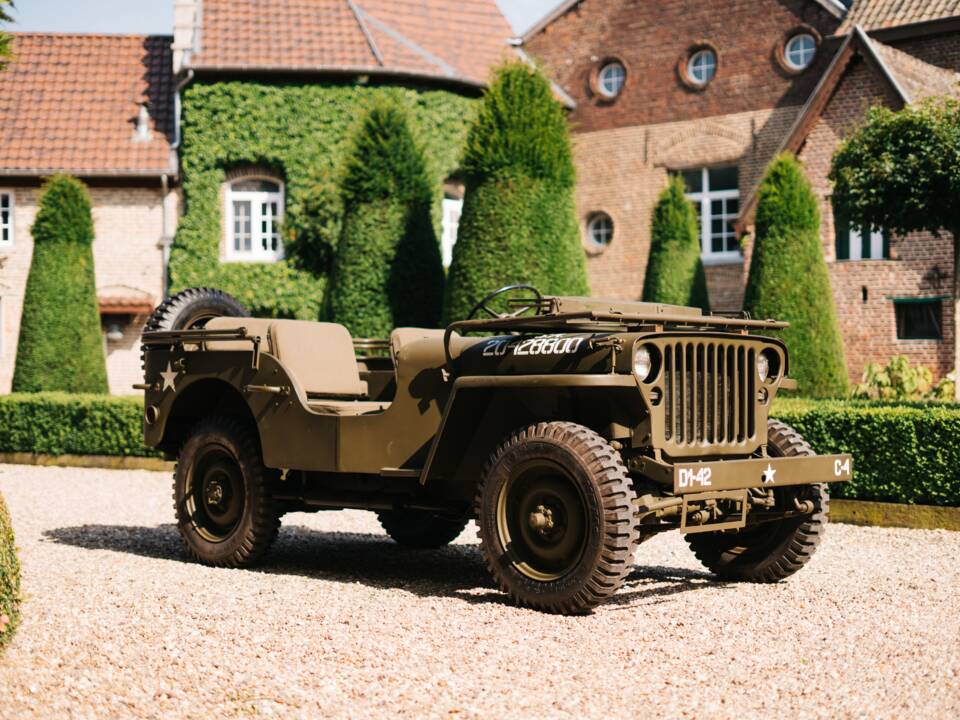 Bild 10/31 von Willys Jeep M38 A1 (1943)