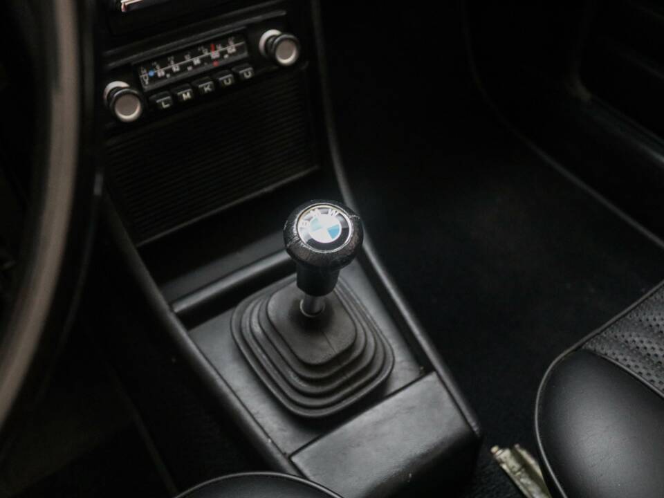Bild 19/29 von BMW 2002 tii (1974)
