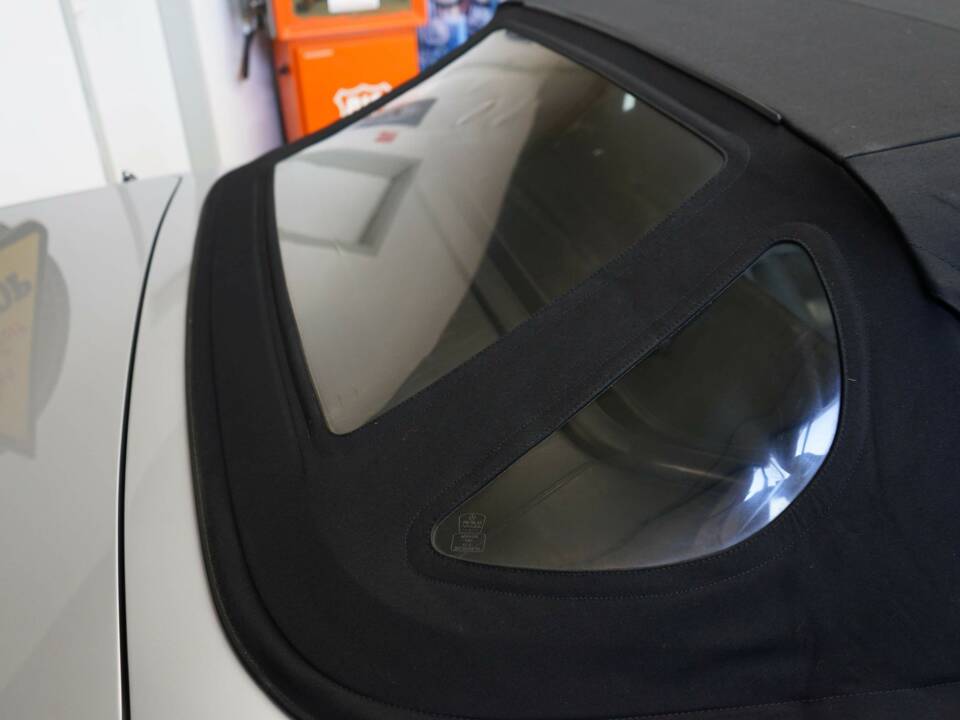 Image 20/42 of Mercedes-Benz 500 SL (1992)