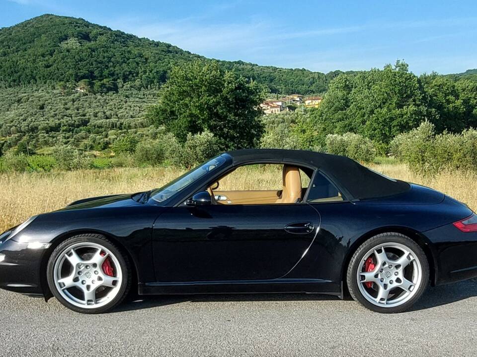 Bild 10/10 von Porsche 911 Carrera S (2006)