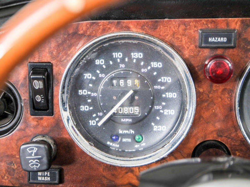 Immagine 16/50 di Triumph TR 6 (1973)
