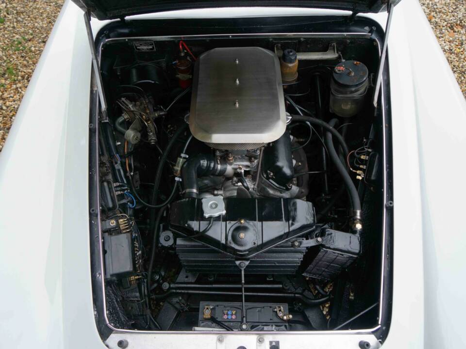 Image 33/50 of Lancia Flaminia GT 2.5 3C Touring (1964)
