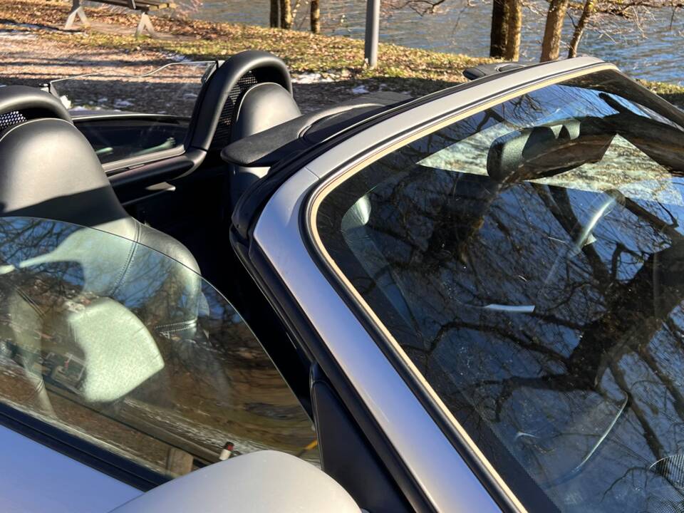 Image 18/18 of Porsche Boxster S (2001)