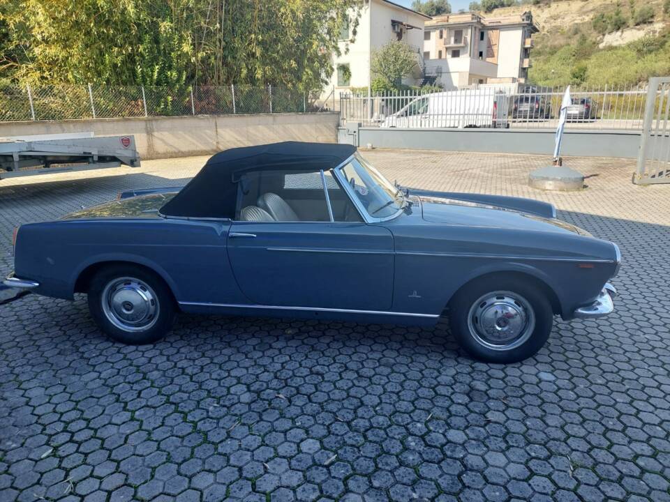 Imagen 18/23 de FIAT 1500 (1965)
