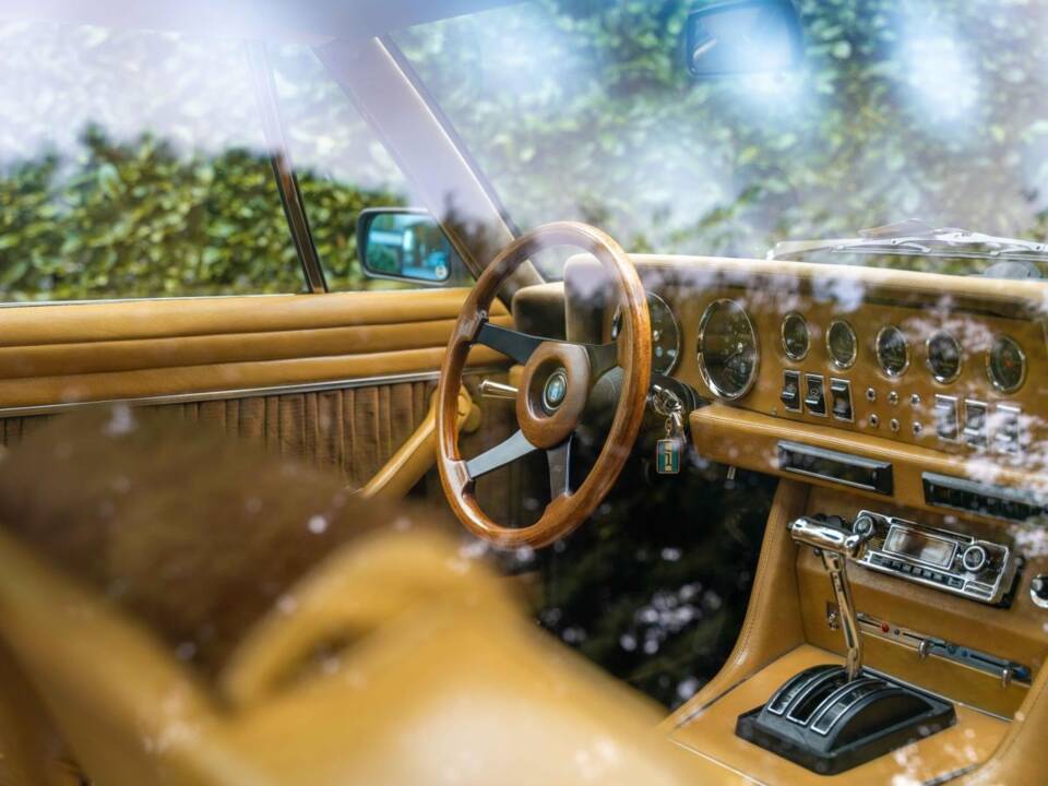 Imagen 18/18 de De Tomaso Longchamp (1977)