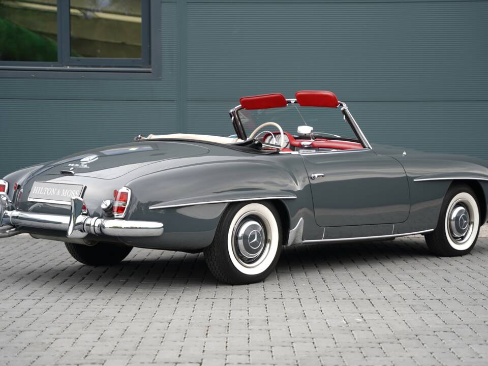 Image 5/50 de Mercedes-Benz 190 SL (1961)