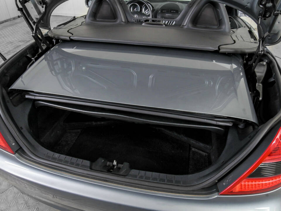 Image 43/50 of Mercedes-Benz SLK 200 Kompressor (2008)