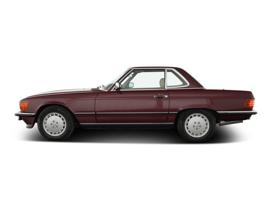 Image 7/43 of Mercedes-Benz 560 SL (1986)