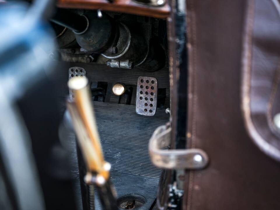 Image 14/23 of Bentley 3 Litre (1925)