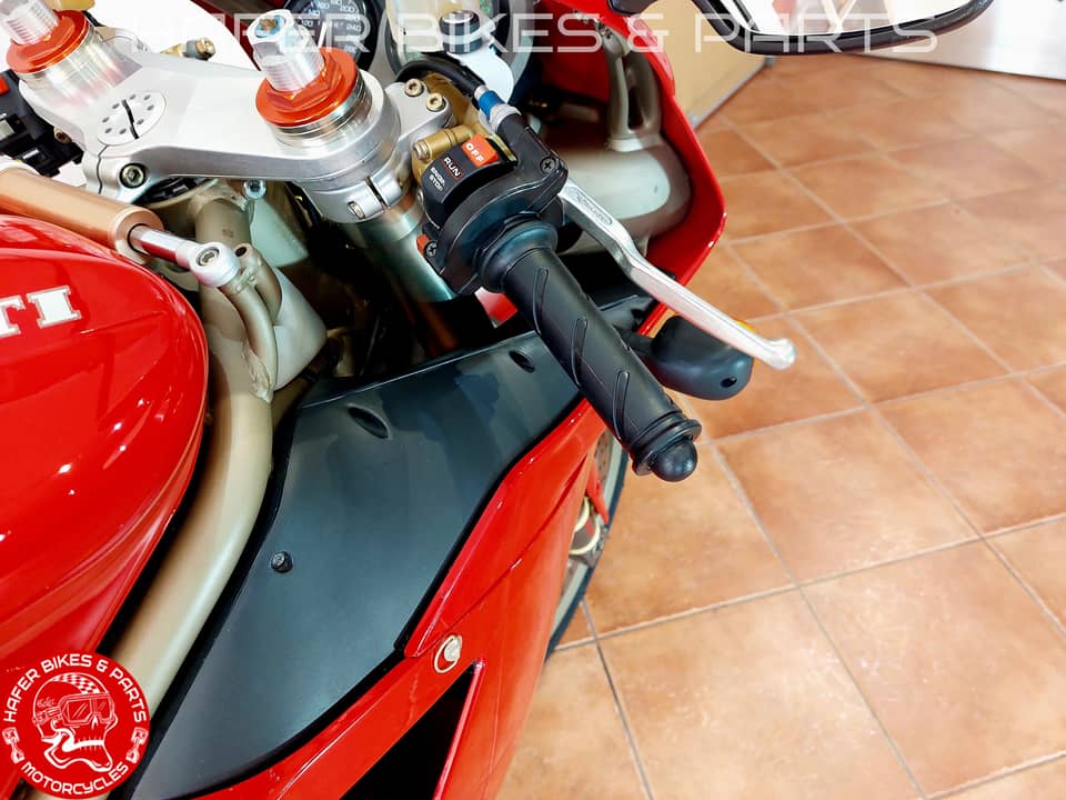 Bild 21/42 von Ducati 916 (1995)