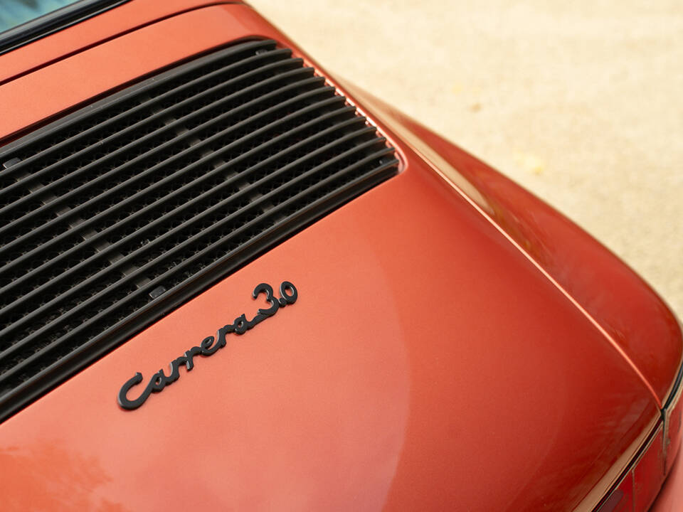 Image 36/90 of Porsche 911 Carrera 3.0 (1977)