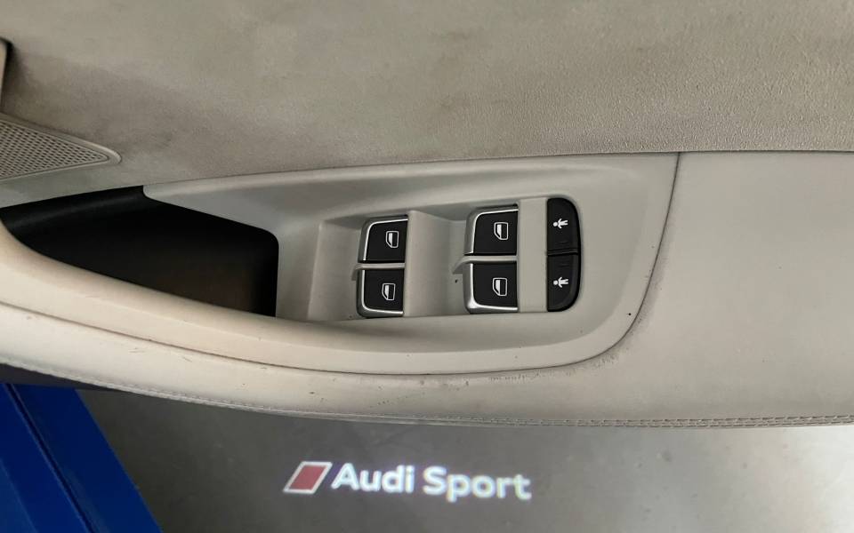 Afbeelding 17/50 van Audi RS6 Avant (2017)