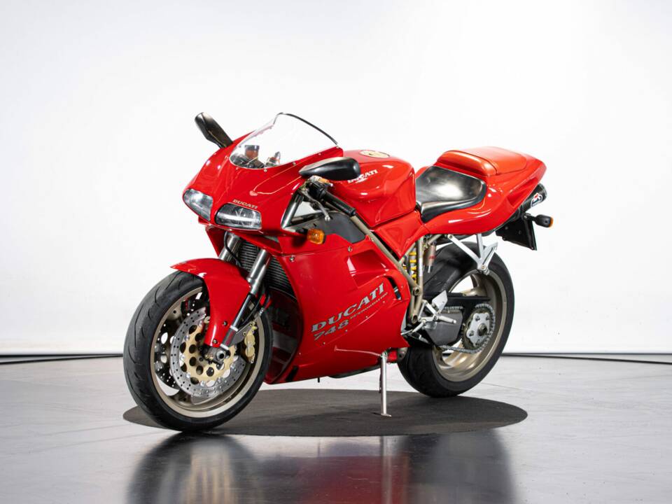 Imagen 8/50 de Ducati 748 S (1996)