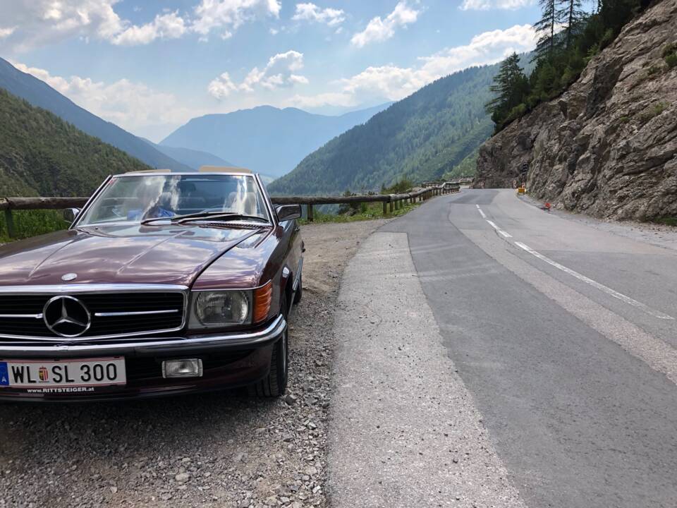 Image 10/22 of Mercedes-Benz 300 SL (1986)