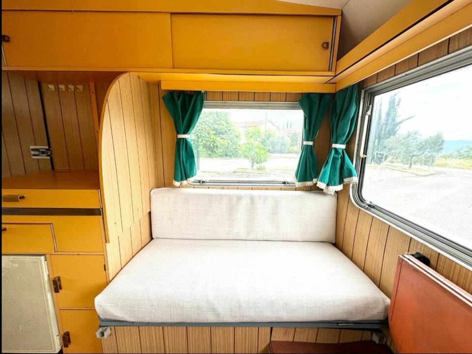 Bild 12/19 von Alfa Romeo A12 Camper (1975)