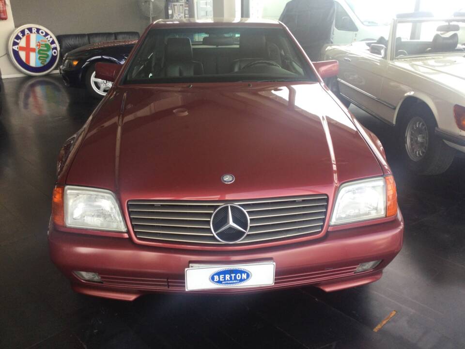 Image 20/32 de Mercedes-Benz 300 SL-24 (1992)