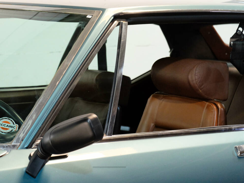 Image 7/28 of Citroën SM (1973)