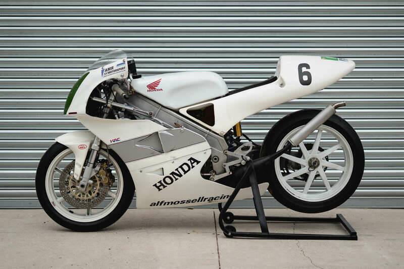 Bild 2/50 von Honda RS 250 RF (1993)